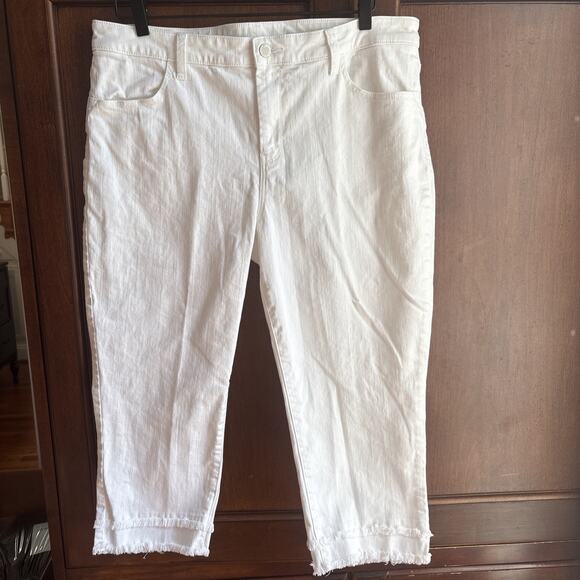 Chico’s So Slimming Women’s Jeans White Girlfriend Slim Leg Crop Size 2.5 (14) S - Picture 1 of 7